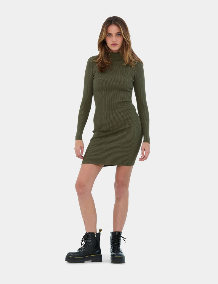 Robe en maille vert olive