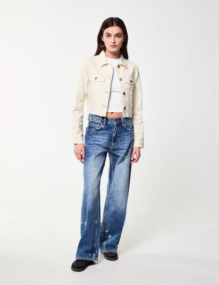 Veste courte en jean blanc cassé