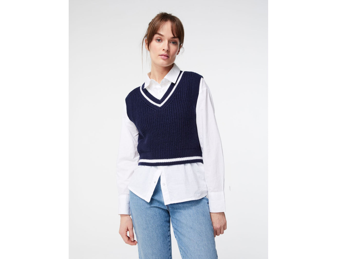 Pull col v sans manches bleu marine - Image 1