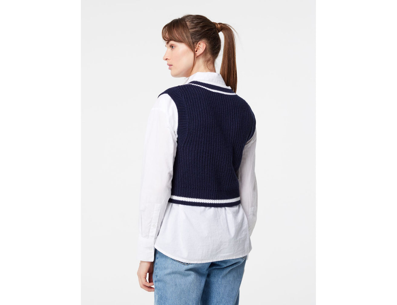 Pull col v sans manches bleu marine - Image 2