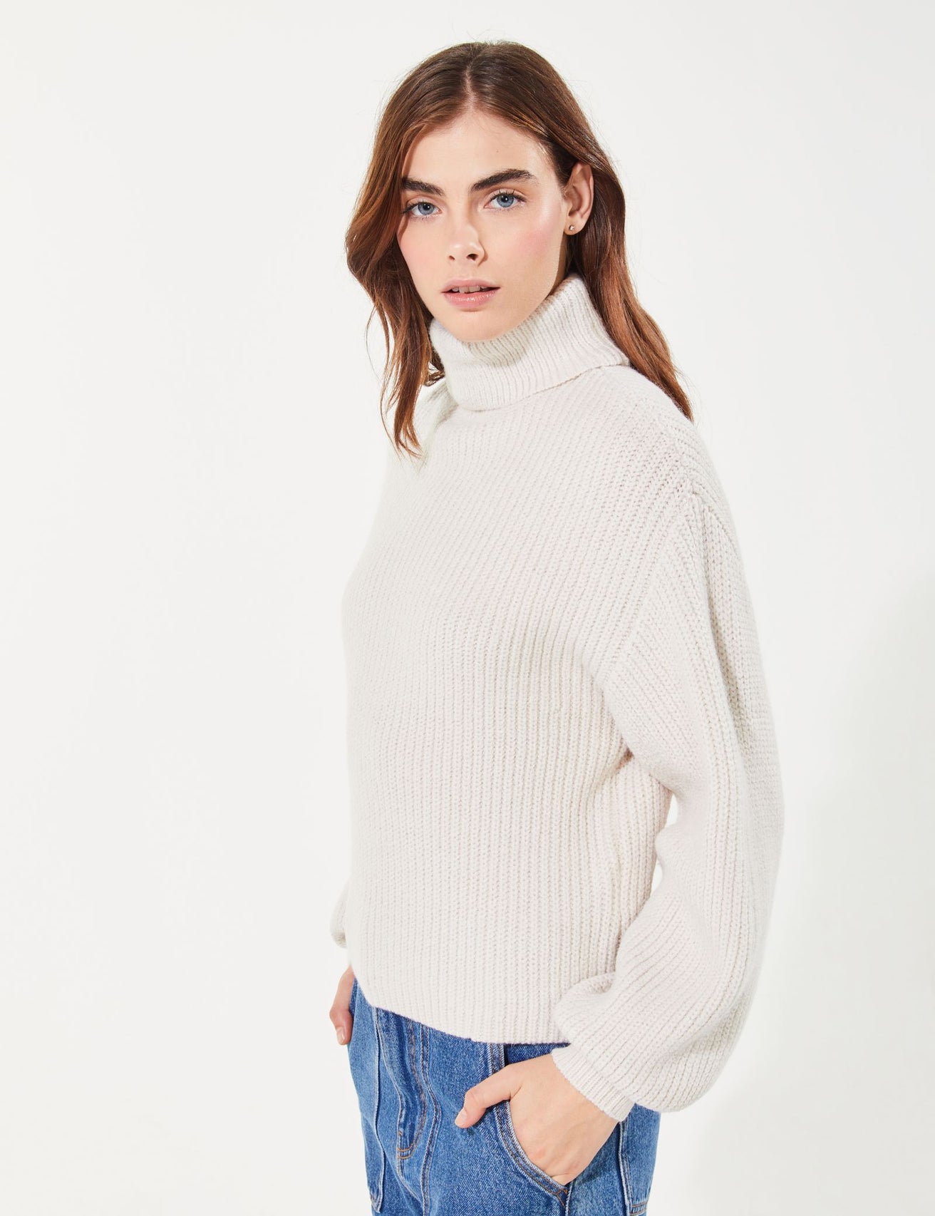 Pull col roulé beige - Image 3