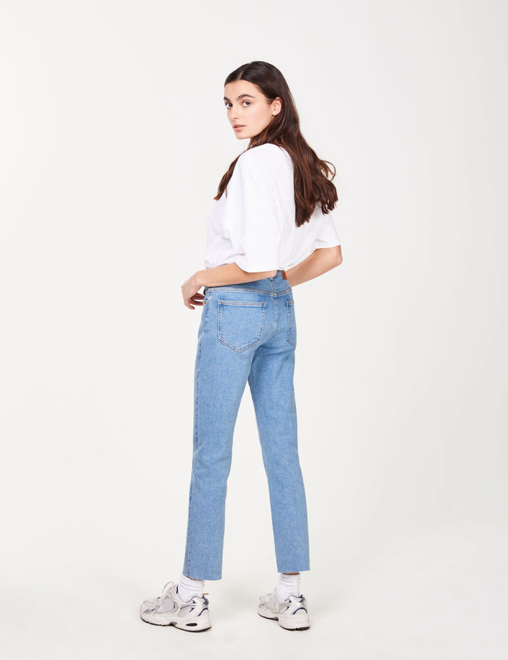 Jean bleu slim mom