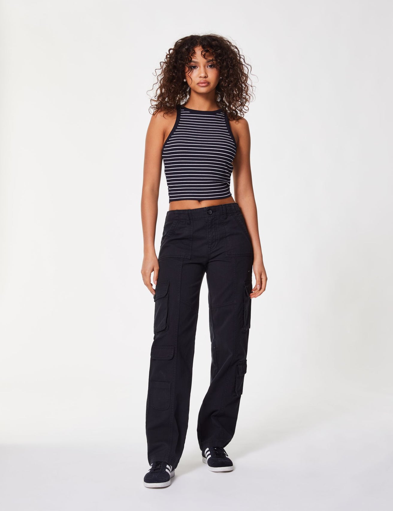 Jean cargo coupe straight noir - Image 1