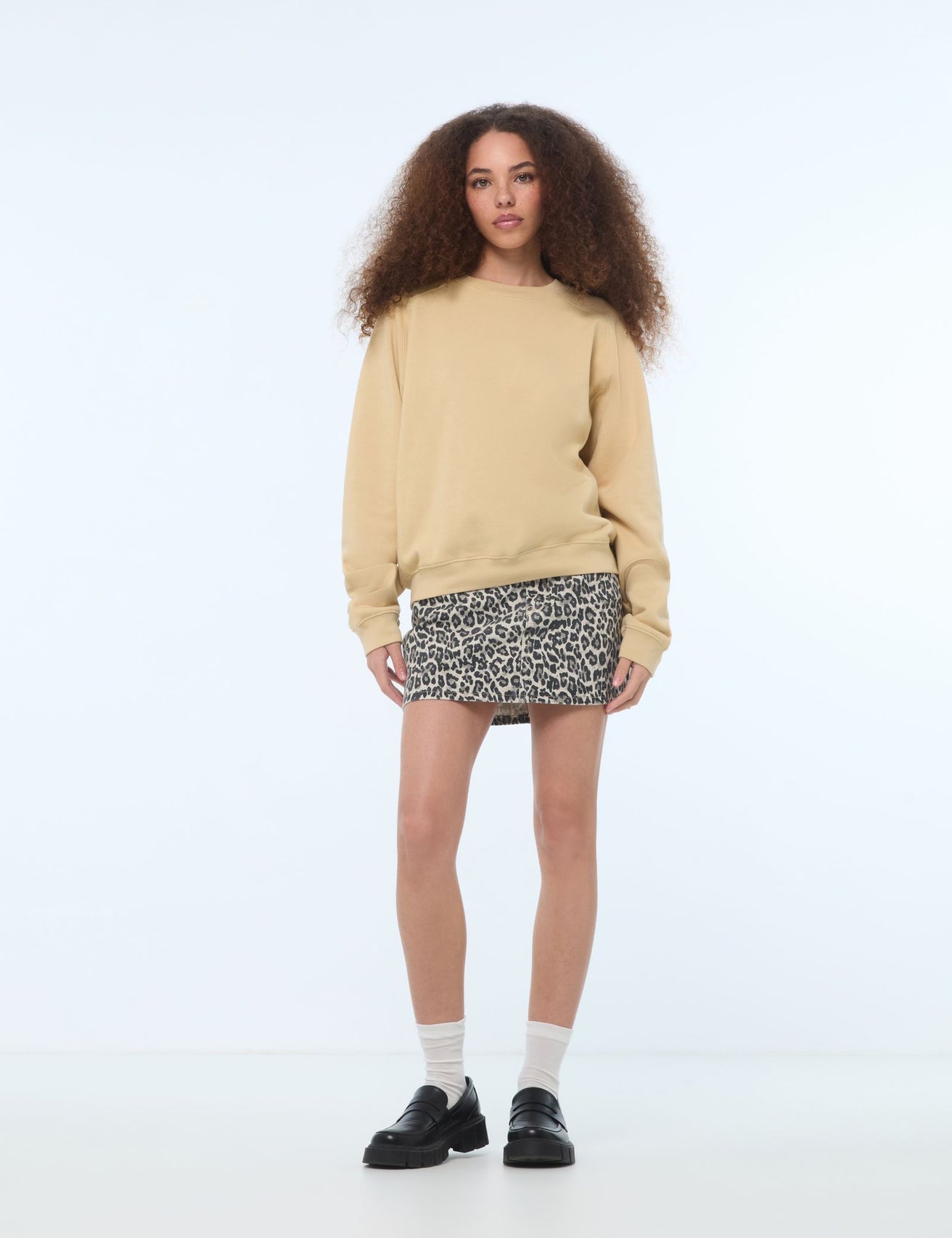 Sweat oversize beige moyen - Image 3