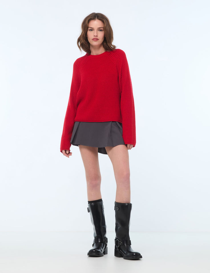 Pull en maille tressée rouge