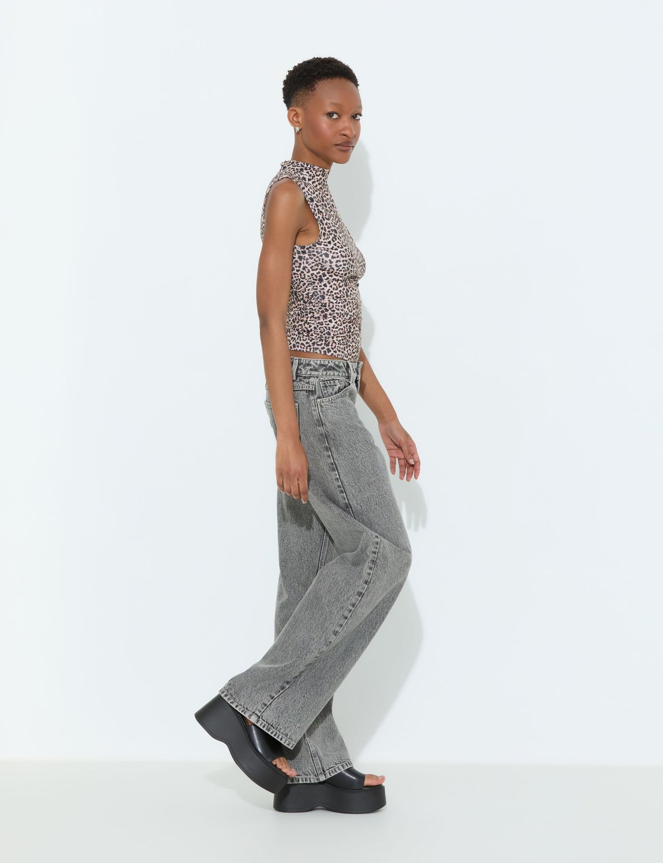 Jean wide leg gris clair - Image 3