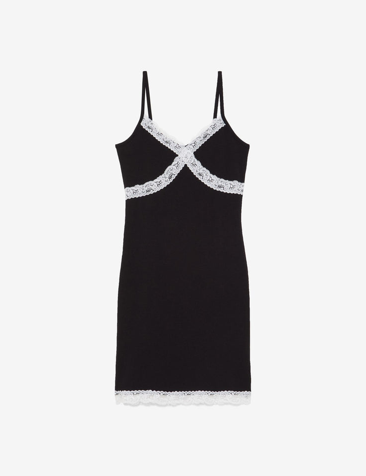 Robe courte noire avec dentelle blanche