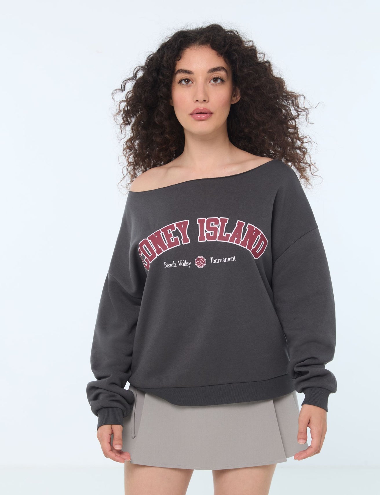 Sweatshirt oversize à message gris - Image 1