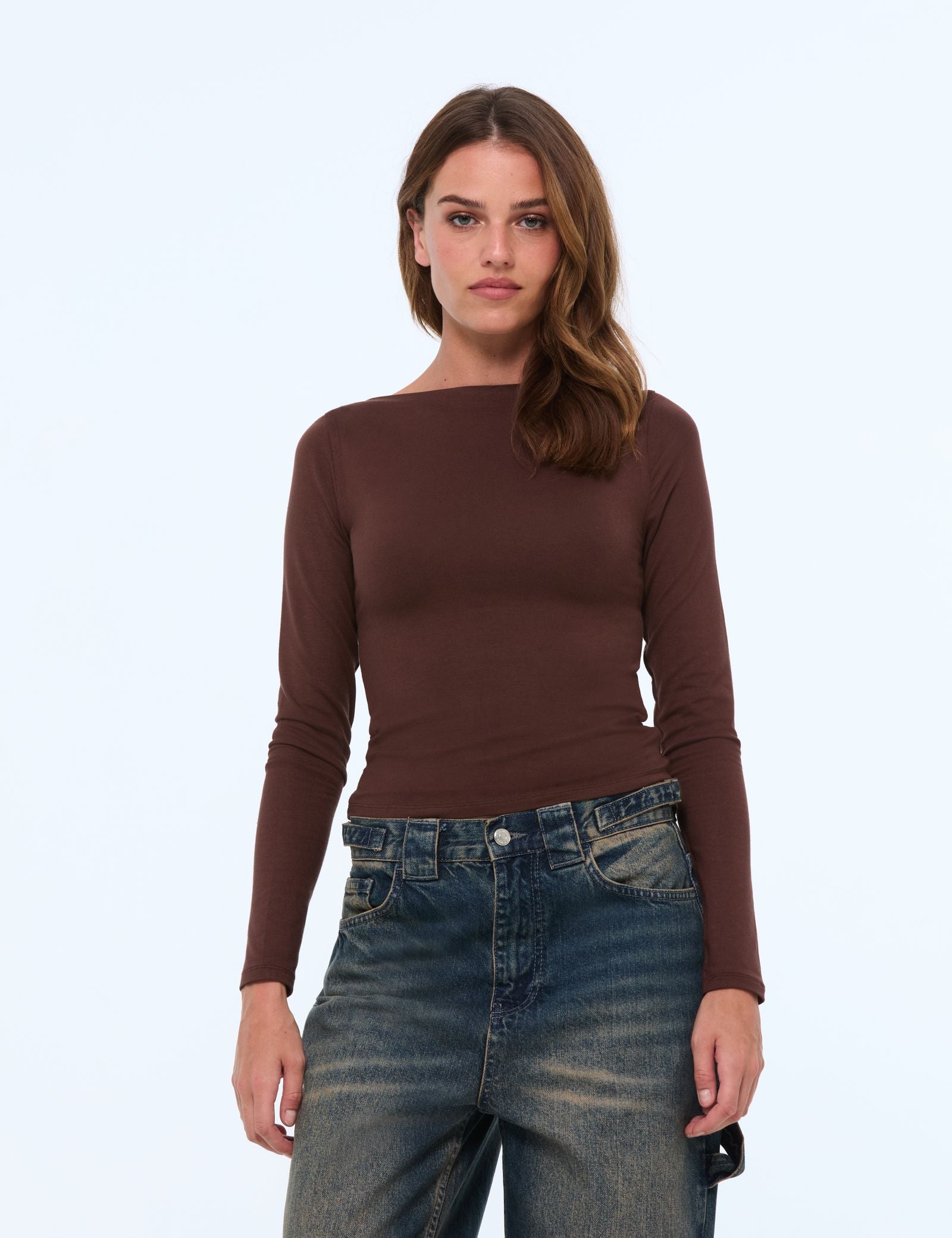 Top marron foncé