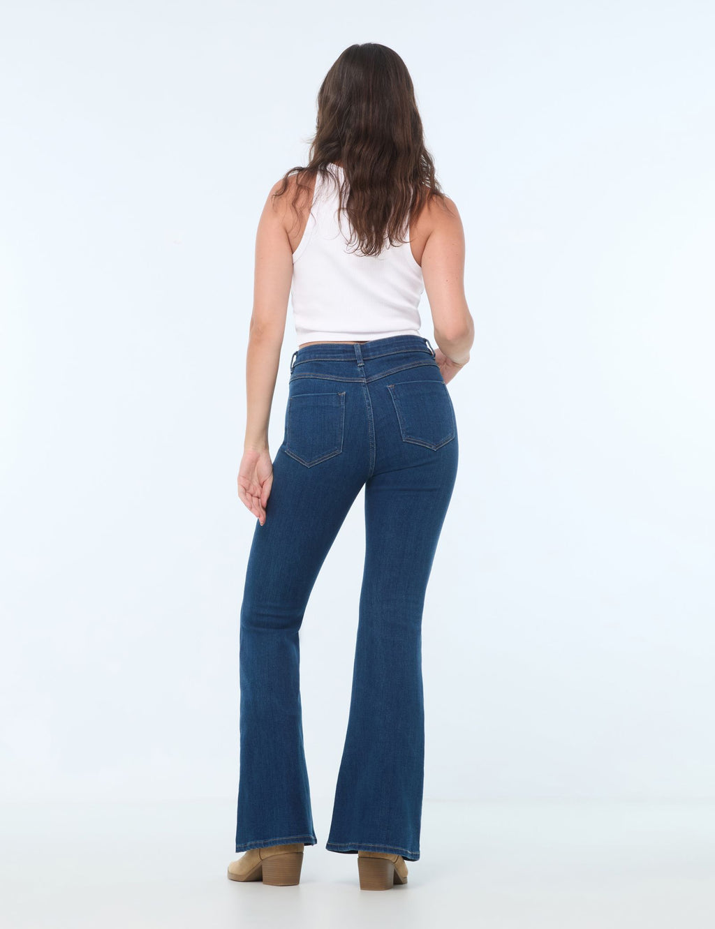 Jean taille moyenne coupe flare bleu