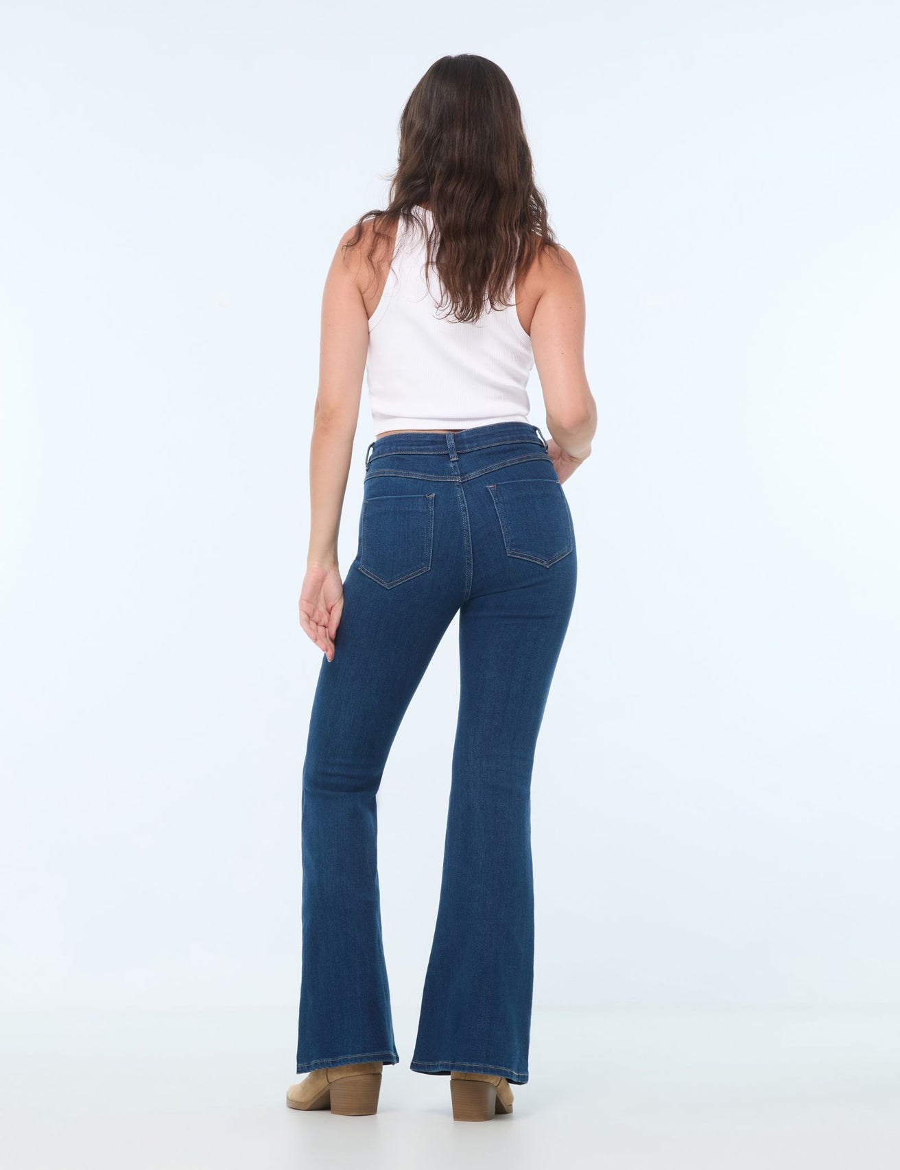 Jean taille moyenne coupe flare bleu - Image 3