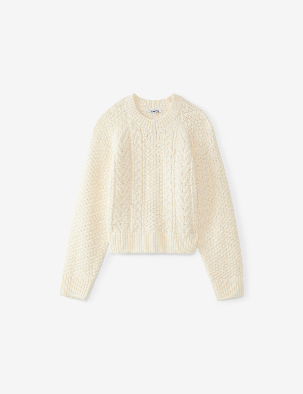 Pull en maille tressée écru