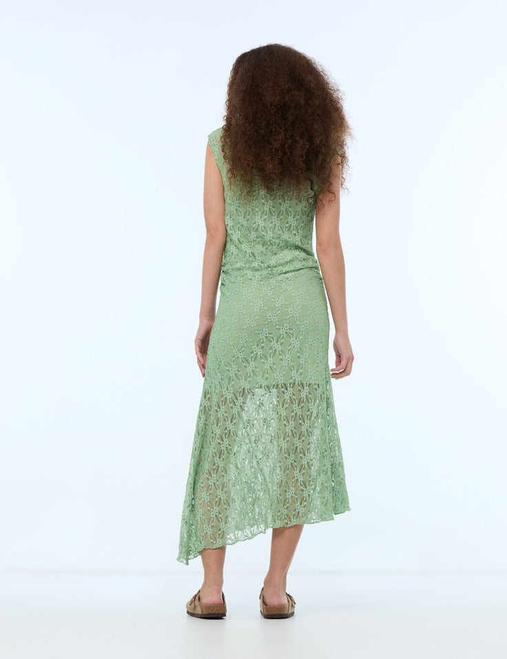 Robe longue verte foncée en dentelle