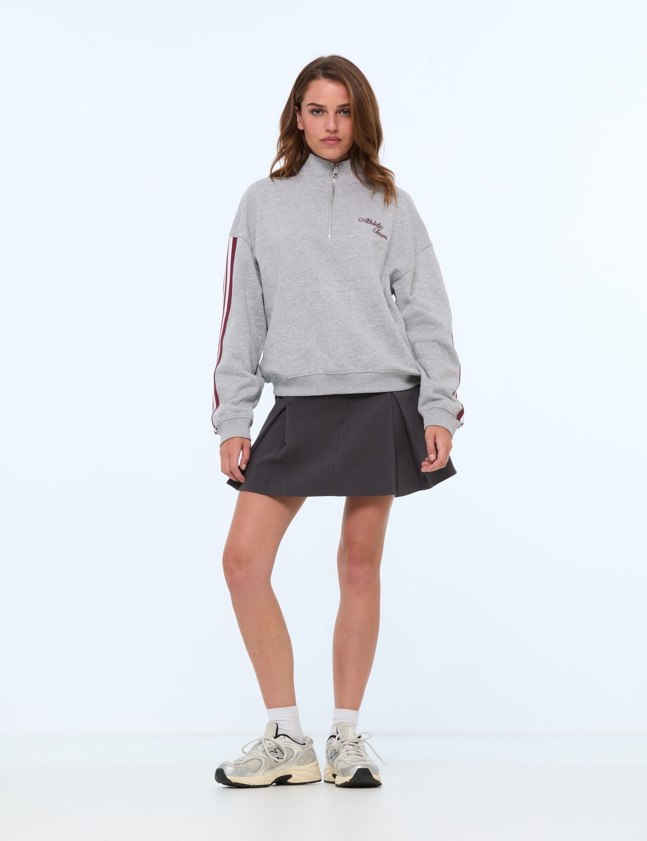 Sweat oversize avec bandes gris chiné - Image 3