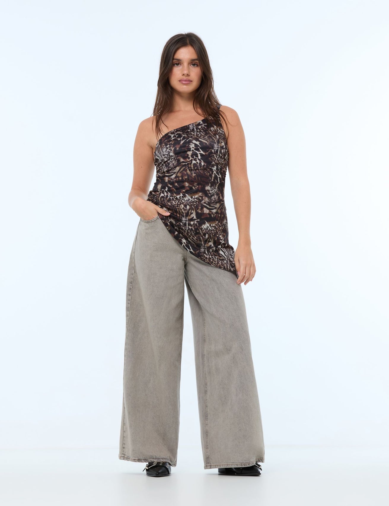 Jean large gris - Image 1