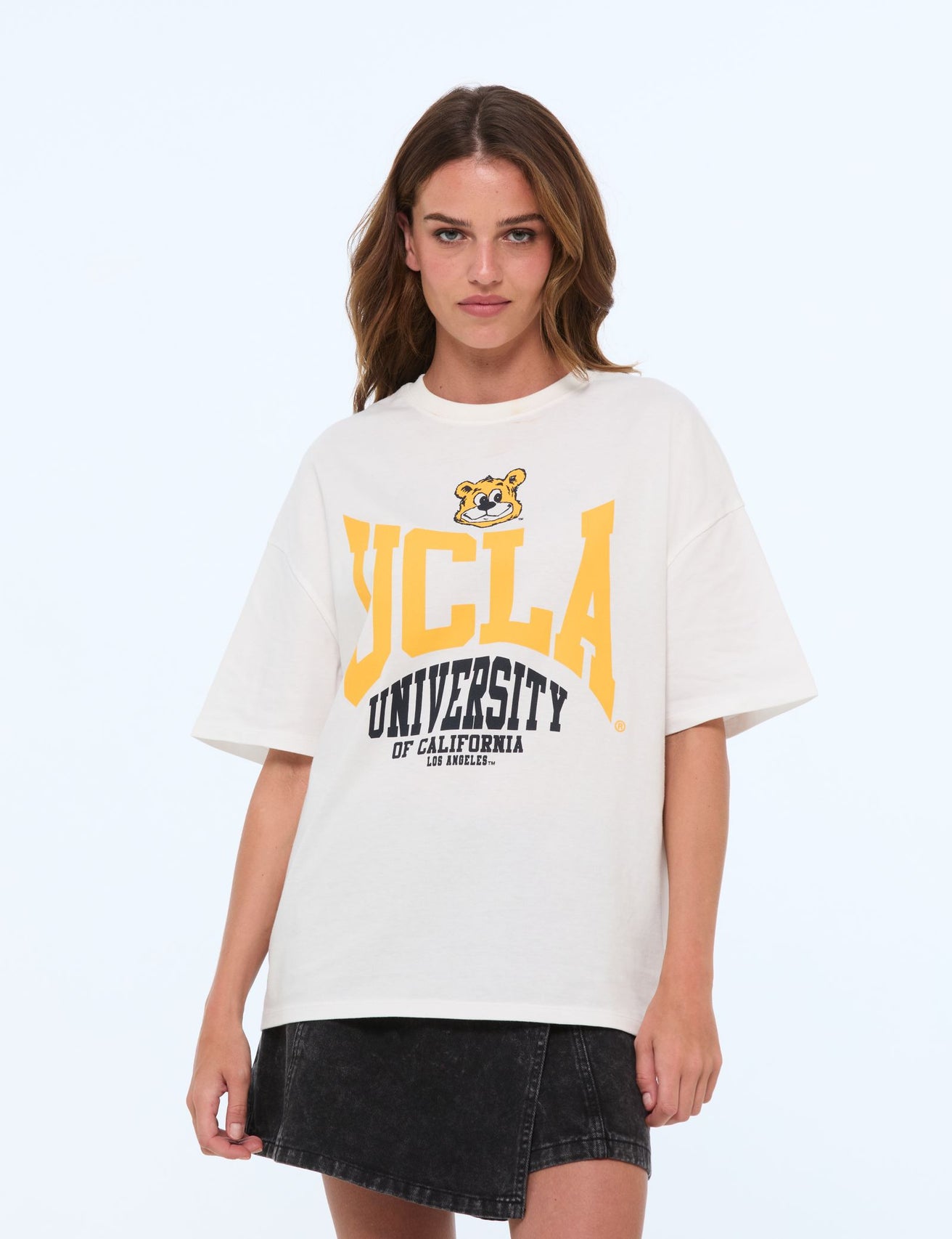 T-shirt oversize UCLA X Jennyfer blanc cassé - Image 1