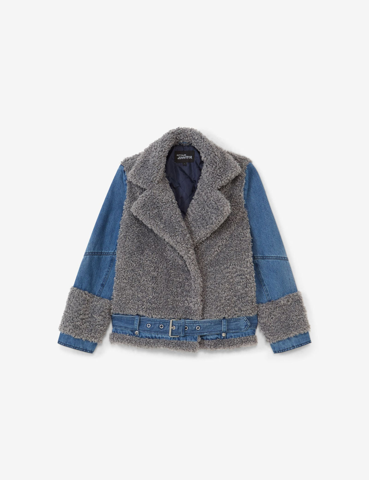 Veste en fausse fourrure grise et en jean bleu