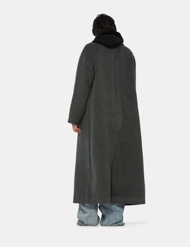 Long manteau gris foncé