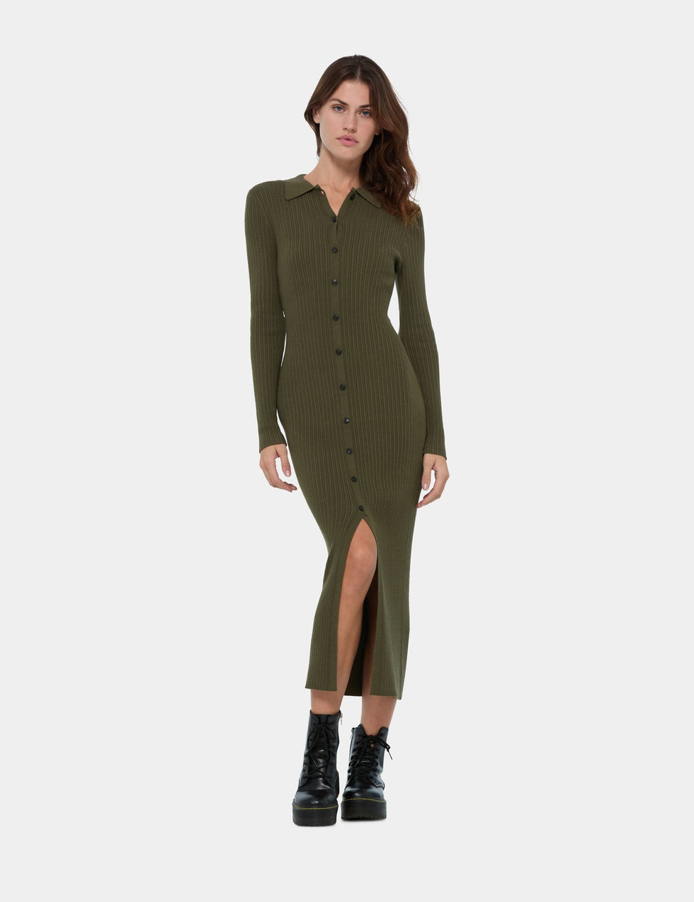 Robe longue boutonnée verte olive