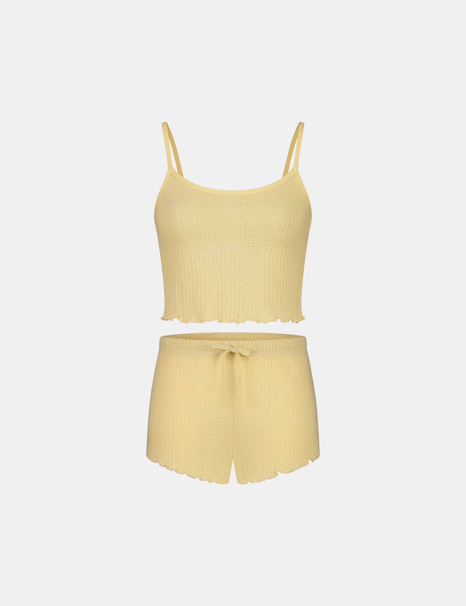 Ensemble shorty et débardeur jaune foncé