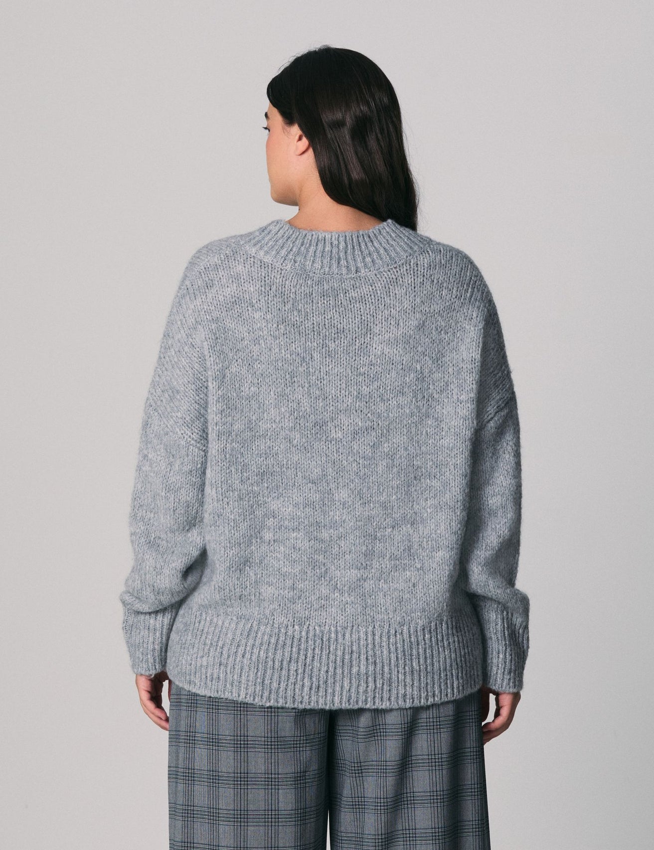 Pull en maille gris chine - Image 4