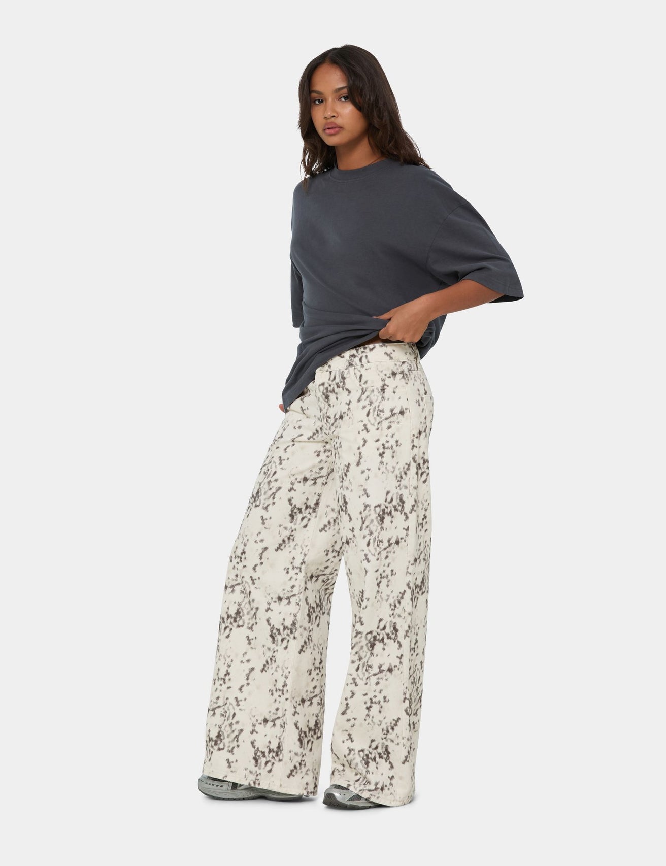 Pantalon wide leg taille basse à motif sable - Image 3