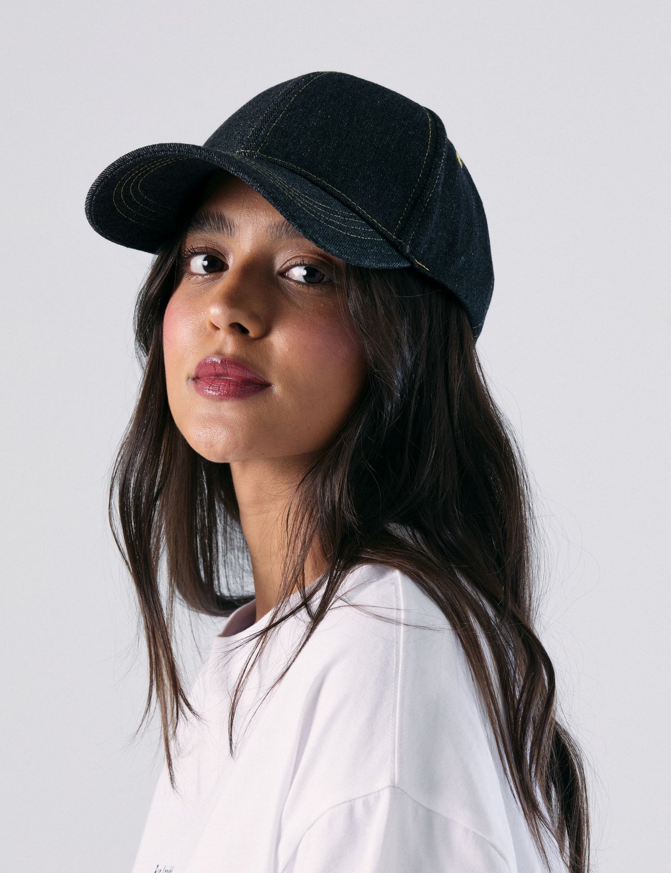 Casquette en jean bleu - Image 1